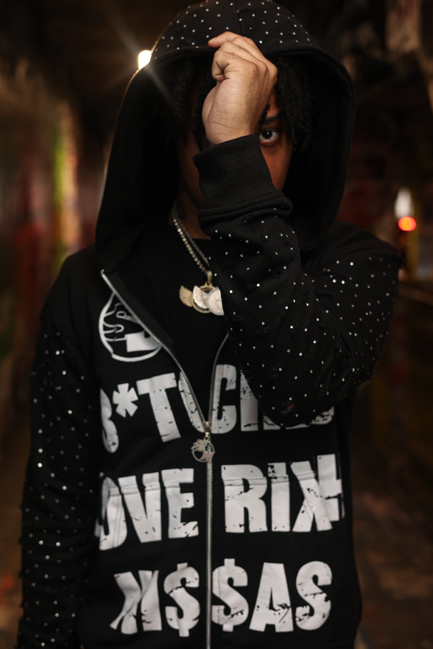 BAD B*TCHES LOVE RIXH NI$$A